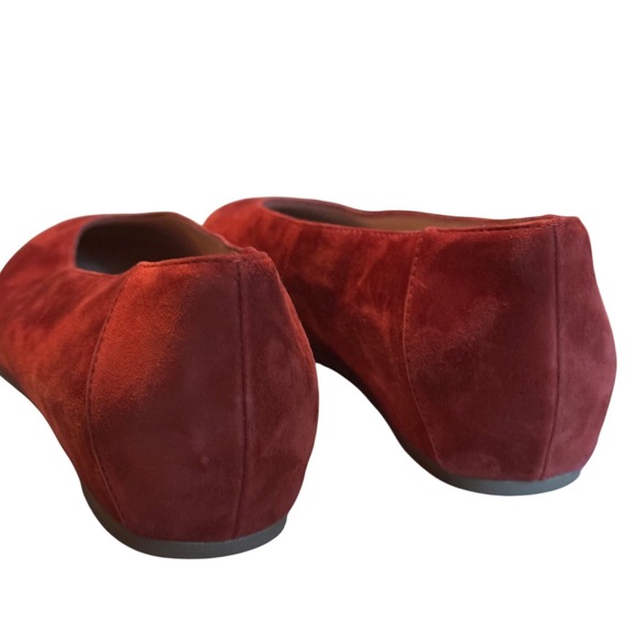 Eileen Fisher Una Ruby Suede Ballet Flats Almond Toe Slip On Shoes Size 8 - Picture 3 of 8